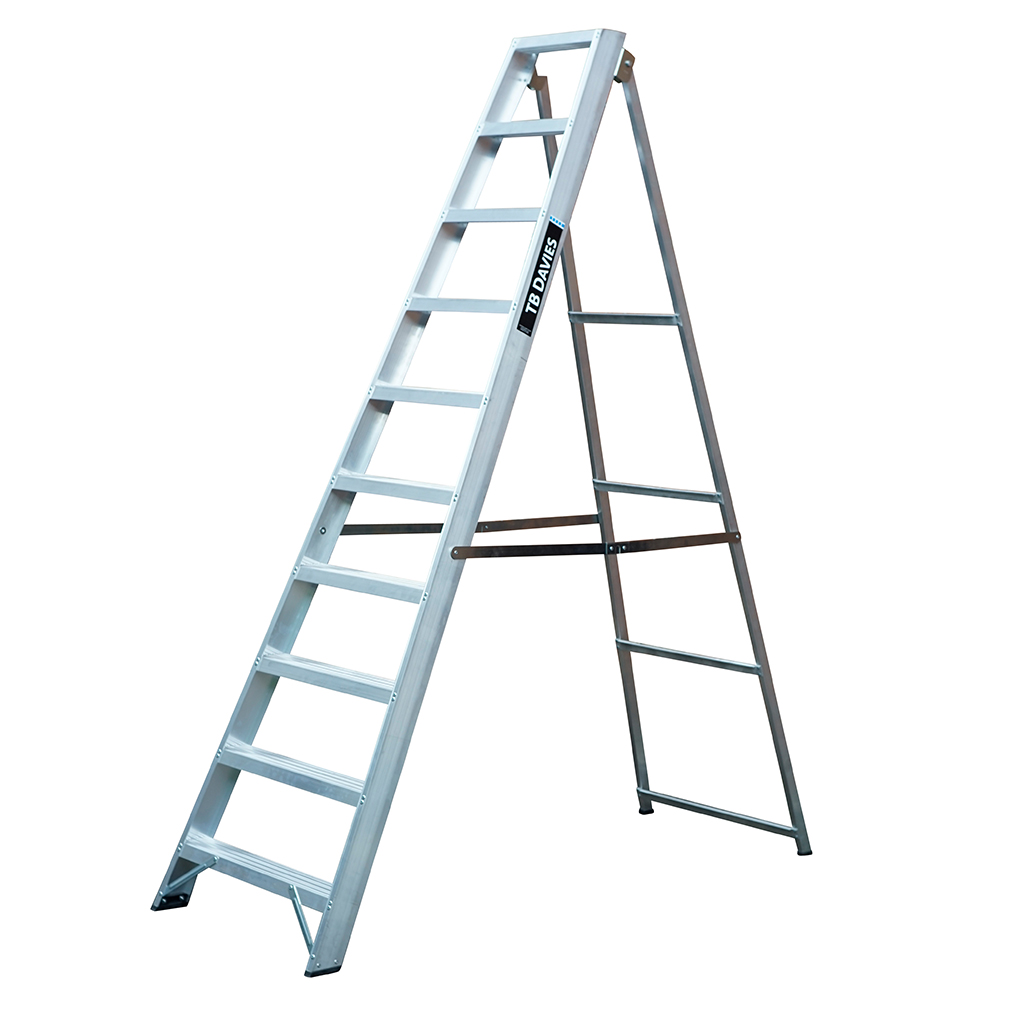 12 Tread Aluminium Swingback Steps BS2037 Class 1