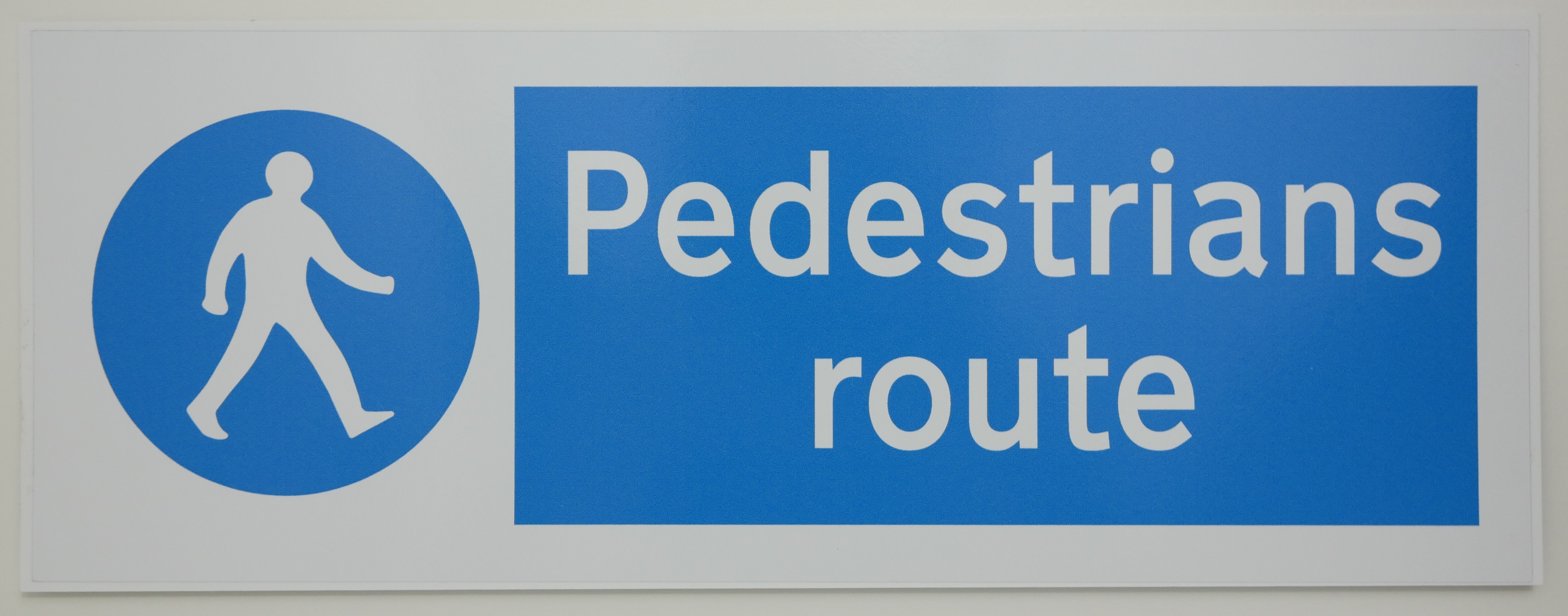 Pedestrian Route (No Arrow) 400x150mm RP