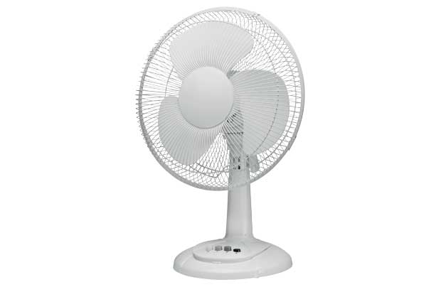 Oscillating Desk Fan White